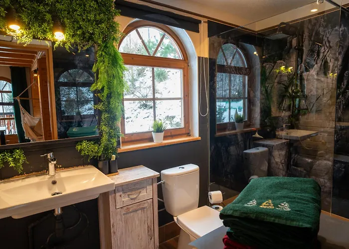 Vila Forest Camp Dom W Gorach Sowich *